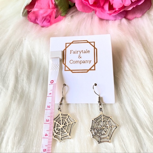 🕸Spiderweb Dangle Earrings Halloween - Picture 5 of 7